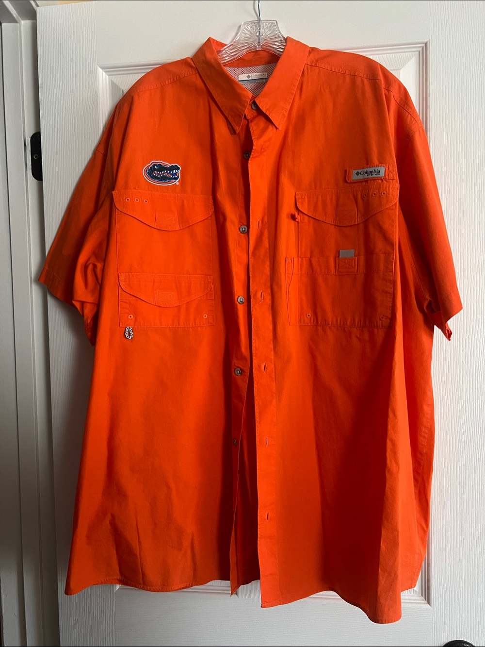 Columbia Men’s Florida Gator Short-Sleeve Button Down Shirt — Orange
